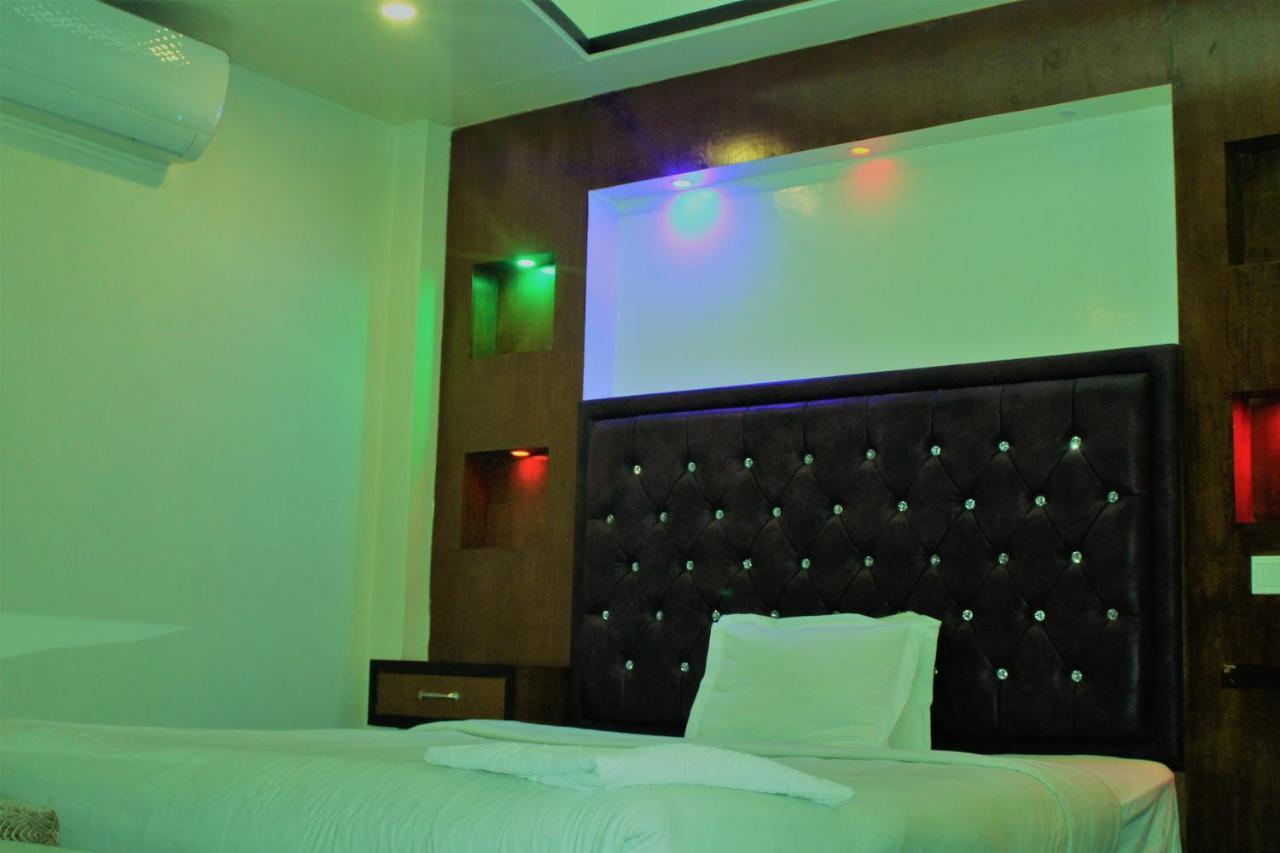 Hotel Blue Bird Dhaka Exterior foto