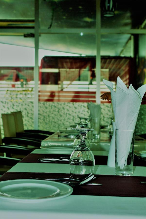 Hotel Blue Bird Dhaka Exterior foto