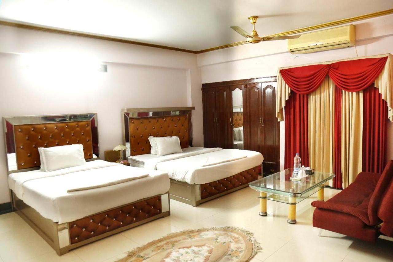 Hotel Blue Bird Dhaka Habitación foto